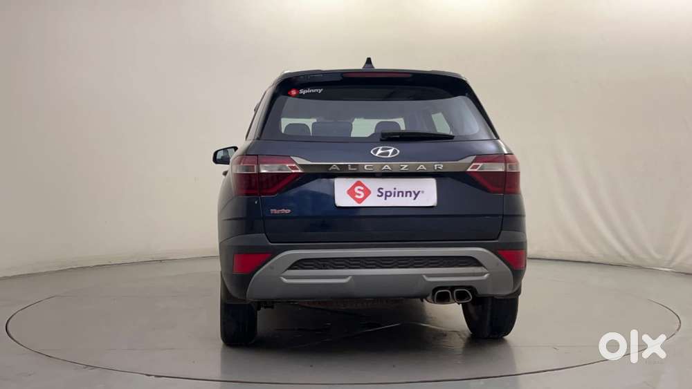 Hyundai Alcazar Platinum 7 Str 1.5 Turbo Petrol Adventure, 2023, Pet..