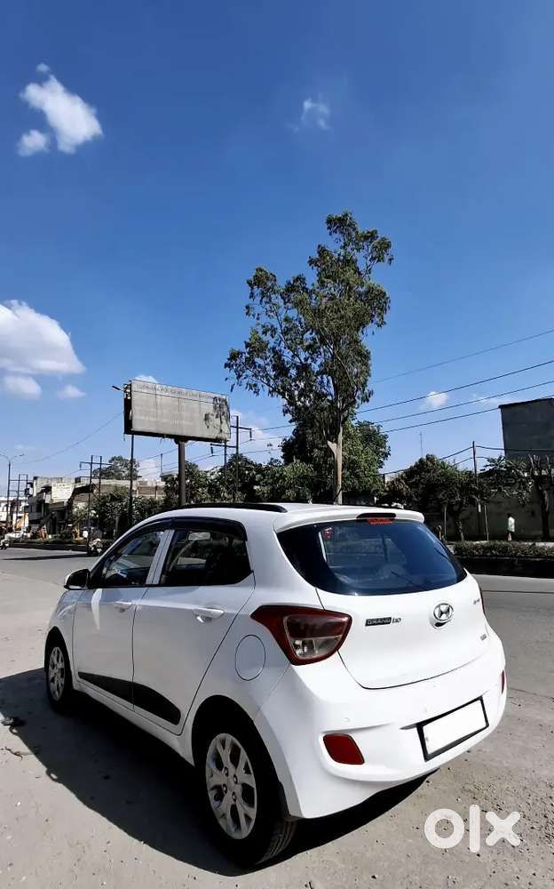 Hyundai Grand I10 2015 Petrol 75000 Km Driven