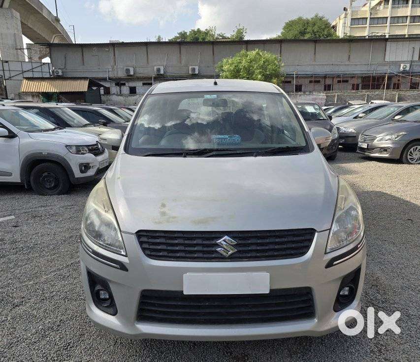 Maruti Suzuki Ertiga Vxi Abs, 2013, Petrol
