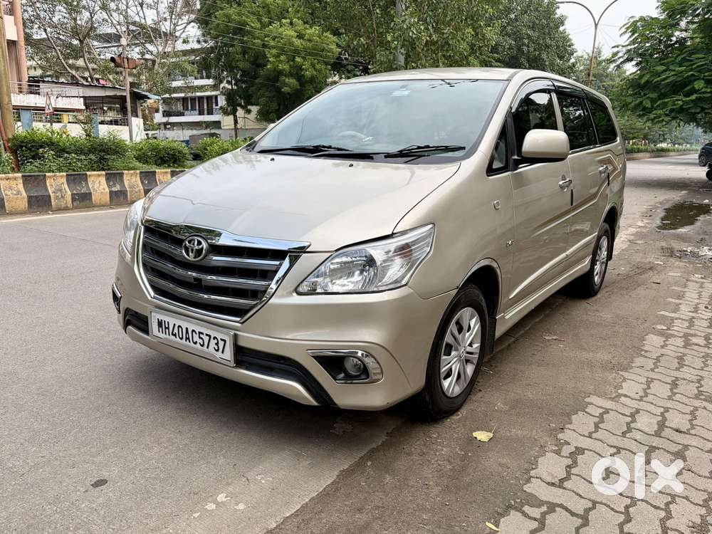 Toyota Innova 2.5 E, 2014, Diesel