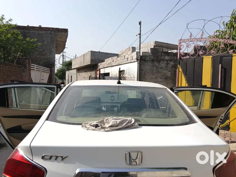 Honda City Cng Petrol 2011