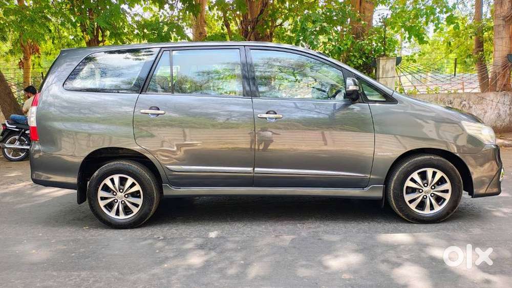Toyota Innova 2.5 Vx 8 Str, 2015, Diesel