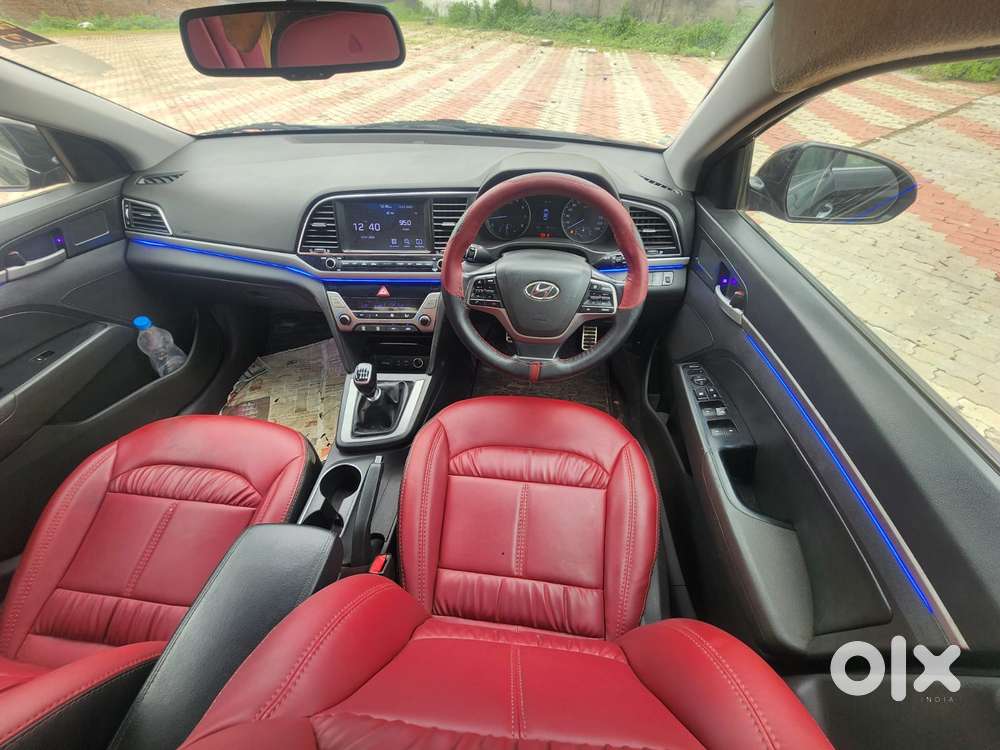 Hyundai Elantra 1.6 Sx Option, 2017, Petrol