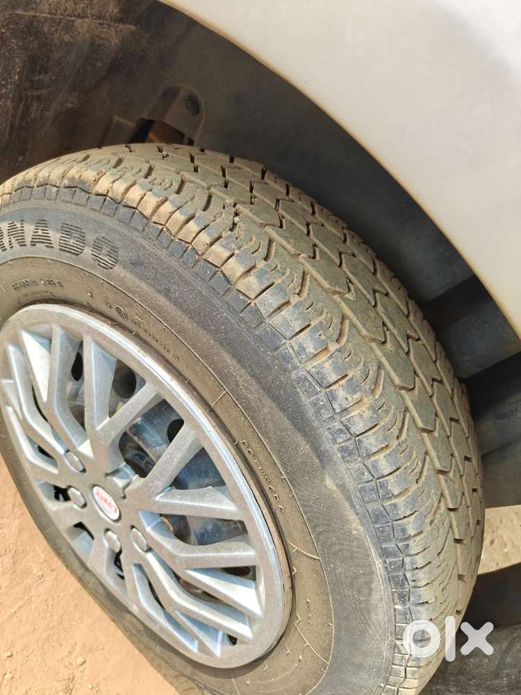 Maruti Suzuki Swift 2011-2014 Vxi, 2013, Petrol