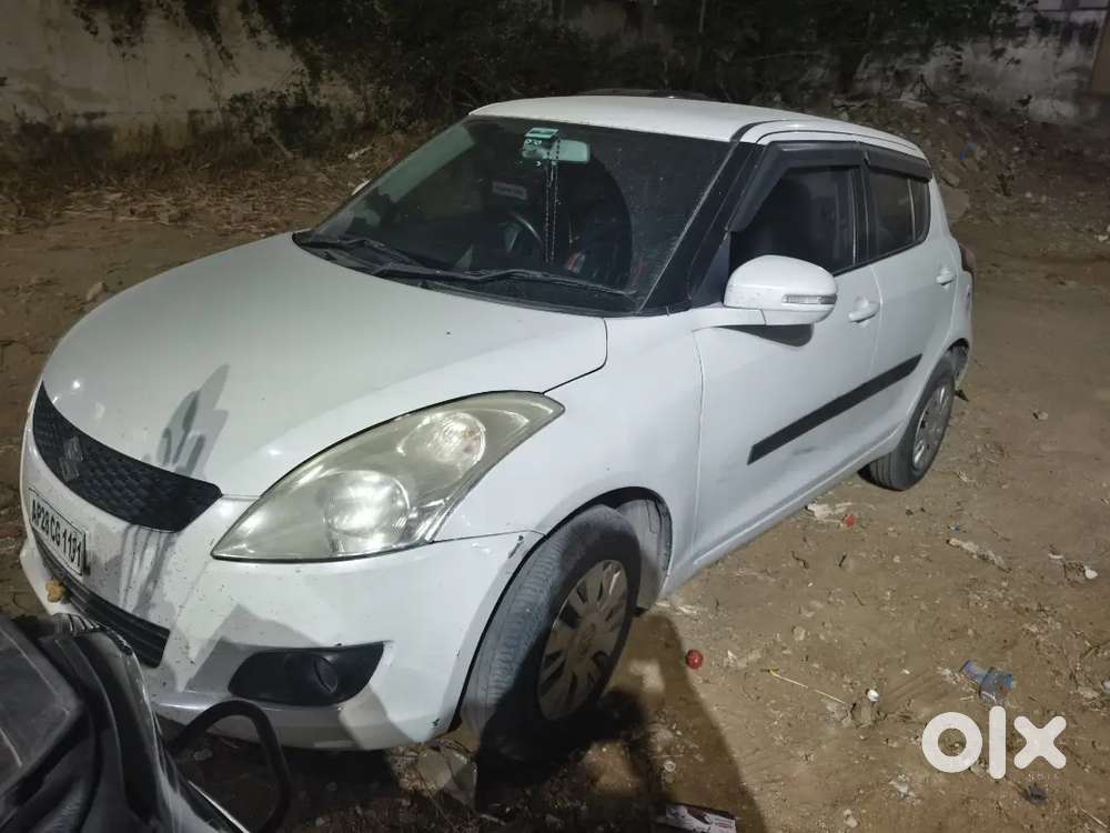 Maruti Suzuki Swift 2011 Diesel 75000 Km Driven