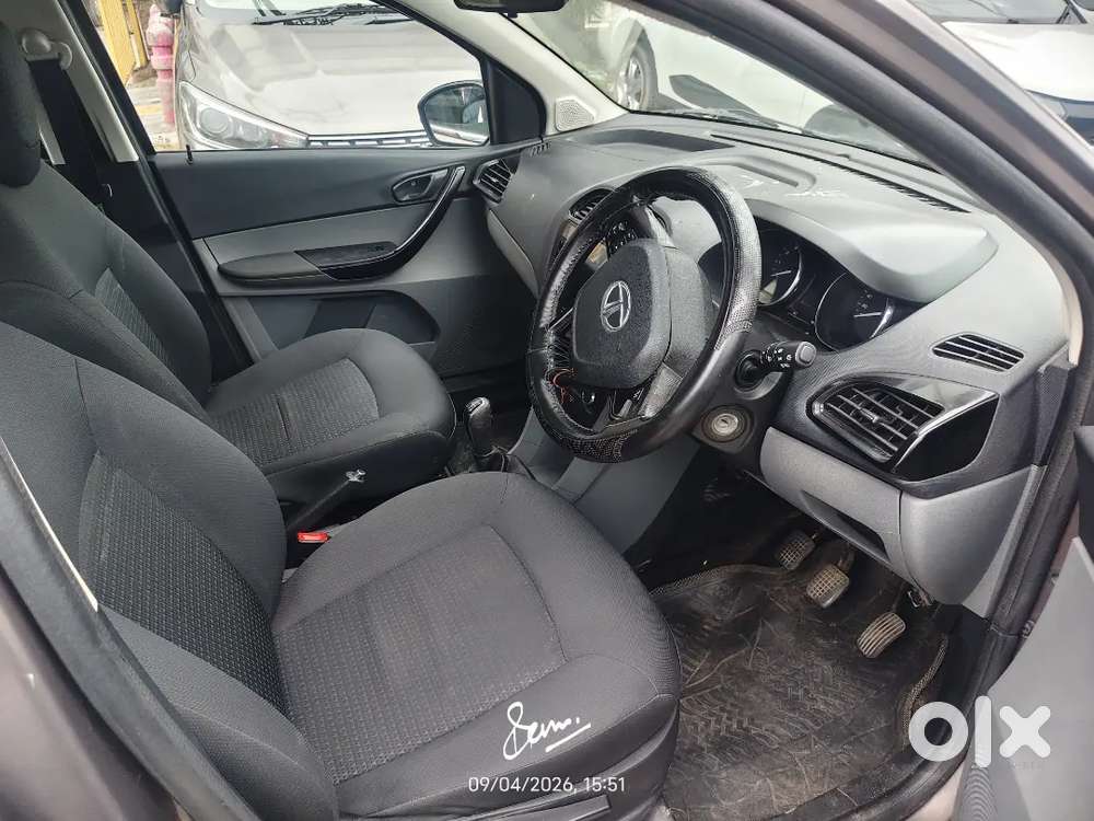Tata Tigor Revotron Xe 2018