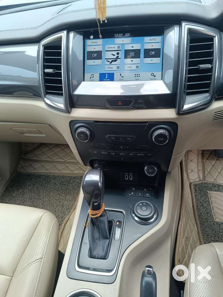 Ford Endeavour 3.2 Titanium At 4x4, 2017, Diesel