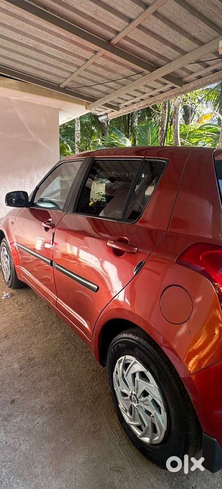 Swift Petrol Manual 2011