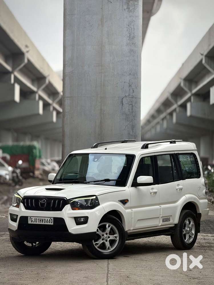 Mahindra Scorpio S10, 2017, Diesel