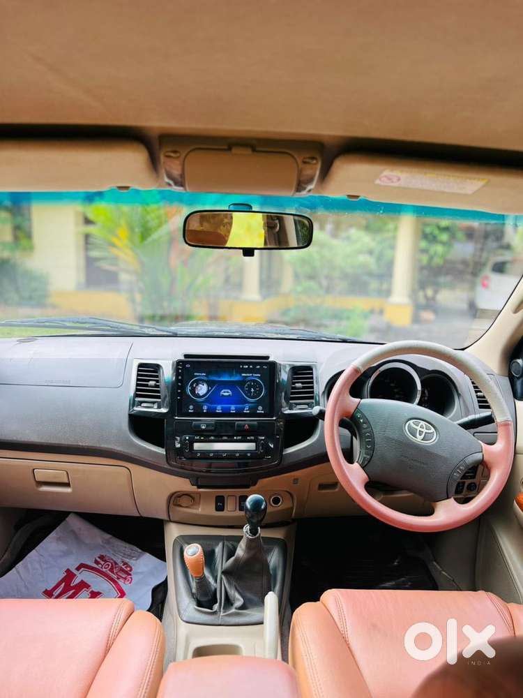 Toyota Fortuner 3.0 4x4 Manual, 2010, Diesel