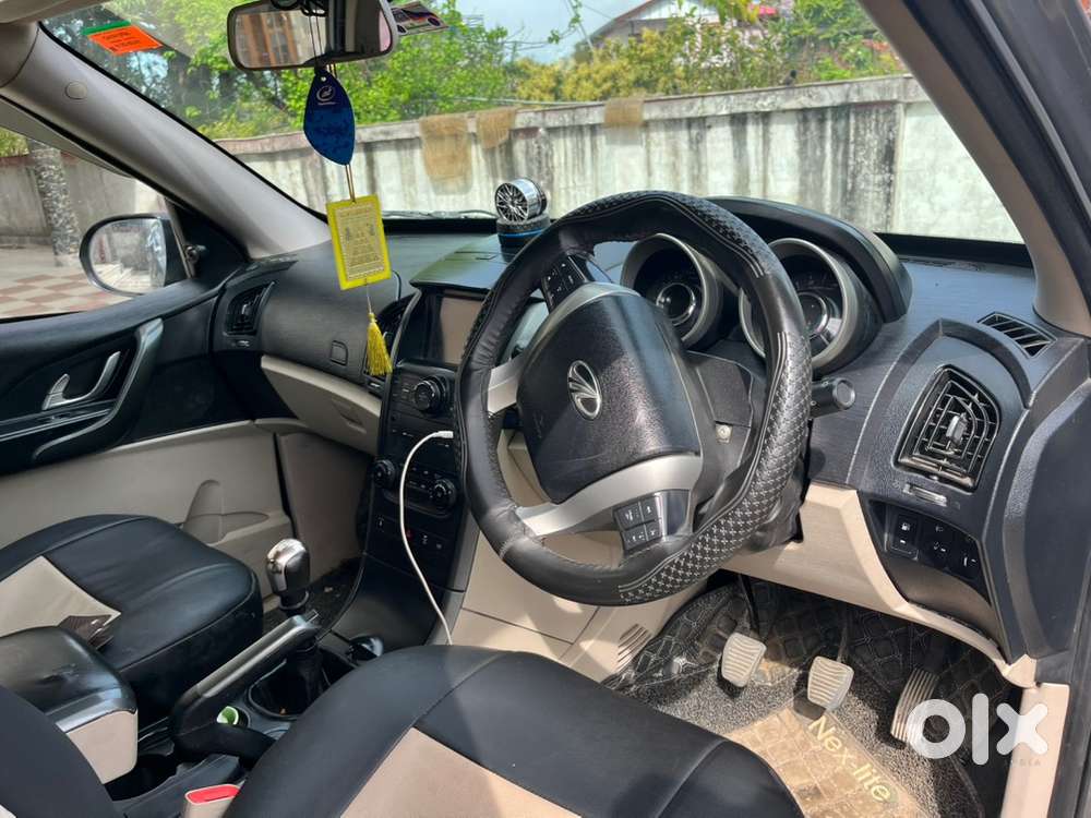 Mahindra Xuv500 2018 Diesel Well Maintained