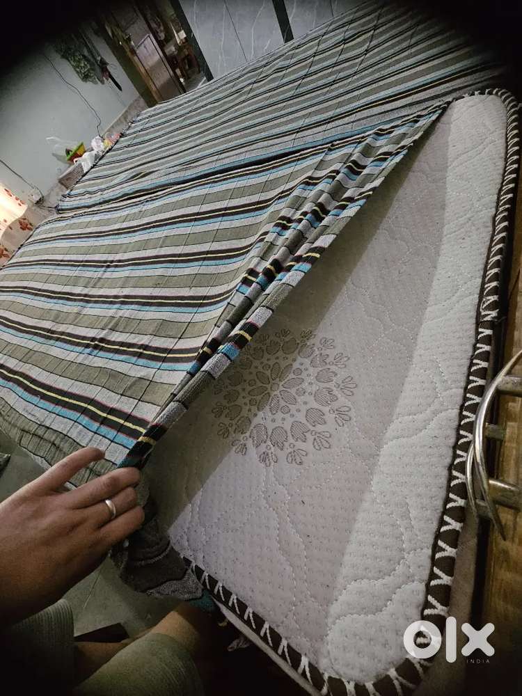 Double bed mattresses