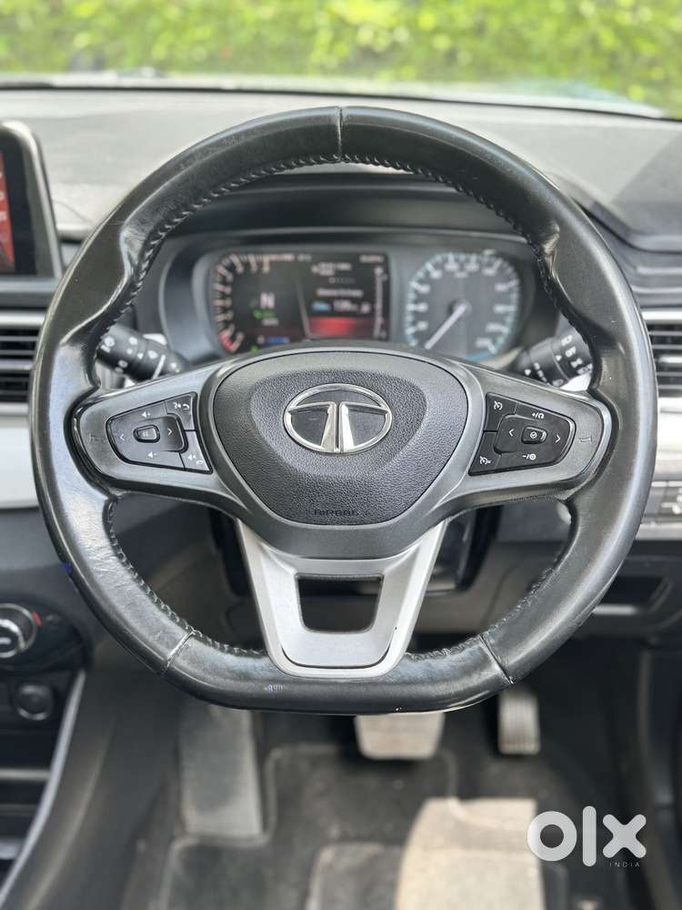 Tata Punch Creative Amt, 2022, Petrol