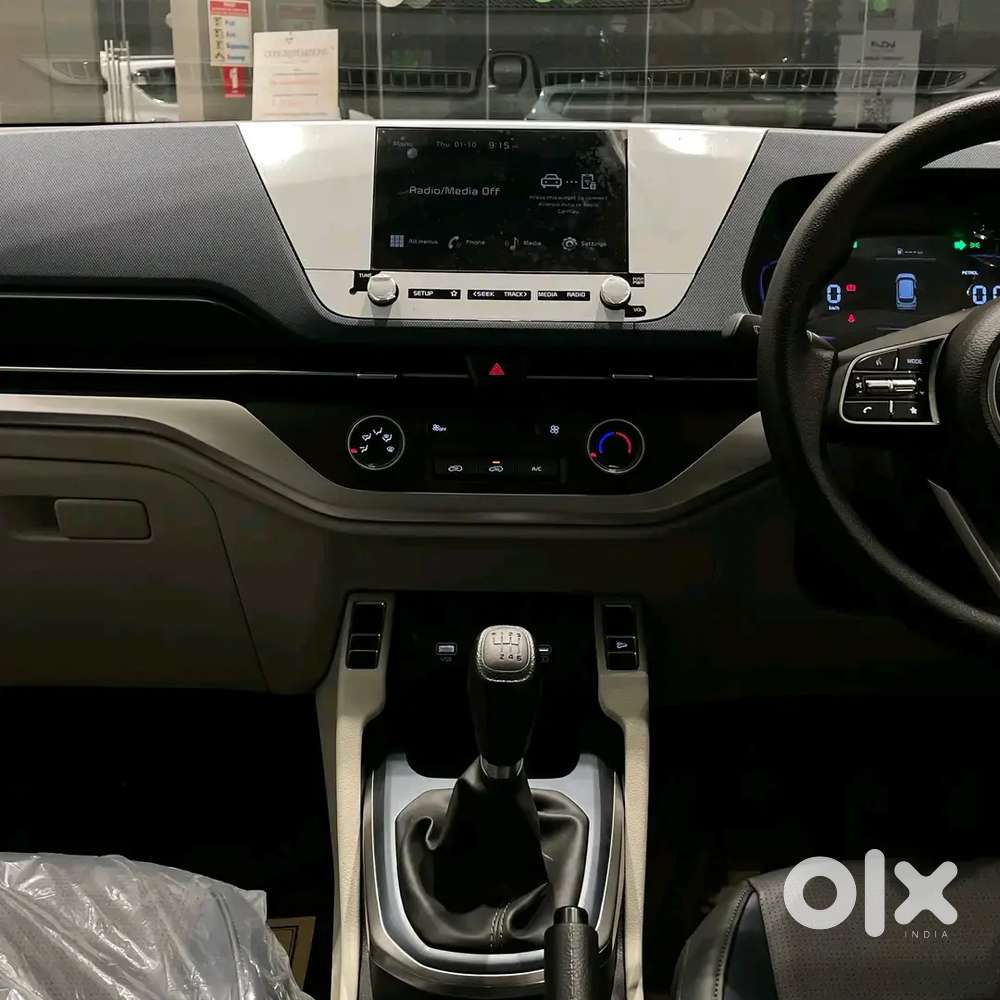 Kia Carens G1.5cng 6mt Premium(o)7