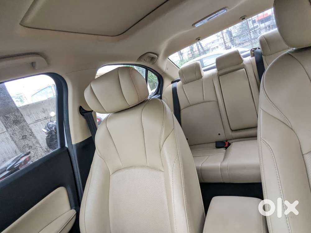 Honda City I Dtec V, 2026, Petrol