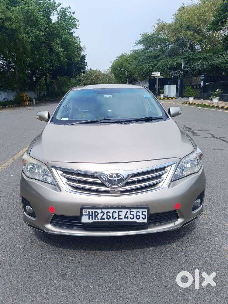 Toyota Corolla Altis G Hv At, 2014, Petrol