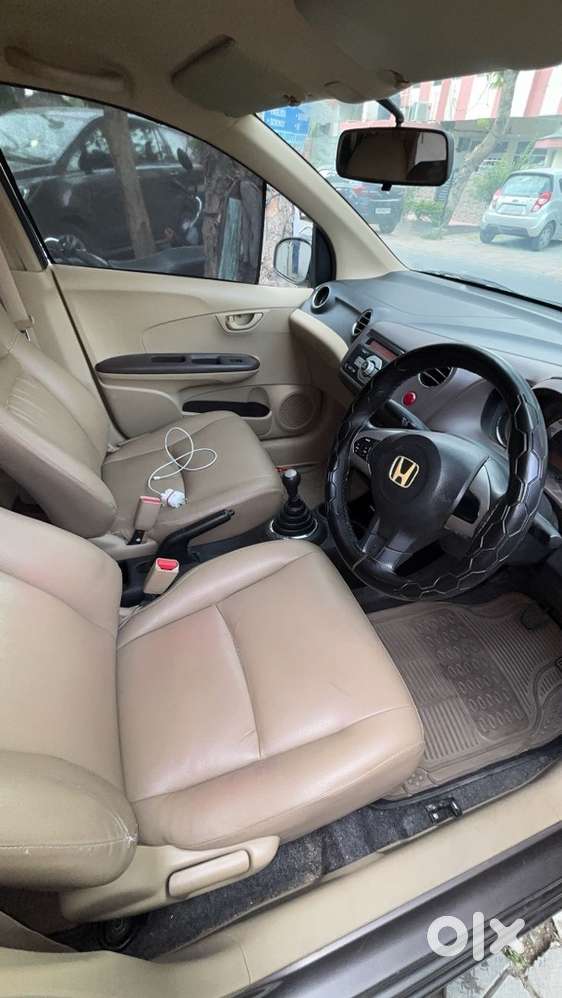 Honda Brio Petrol 2012