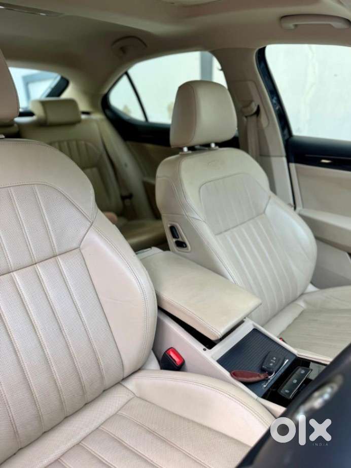Skoda Superb 2.0 Tsi At L&k, 2016, Petrol