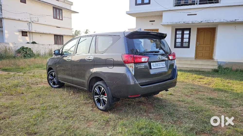 Toyota Innova Crysta 2.8 Z Automatic