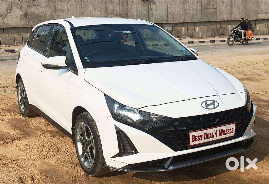 Hyundai I20 Sportz 1.2 Mt, 2024, Petrol