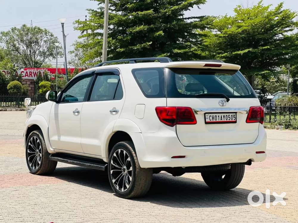 Toyota Fortuner, 2014, Diesel