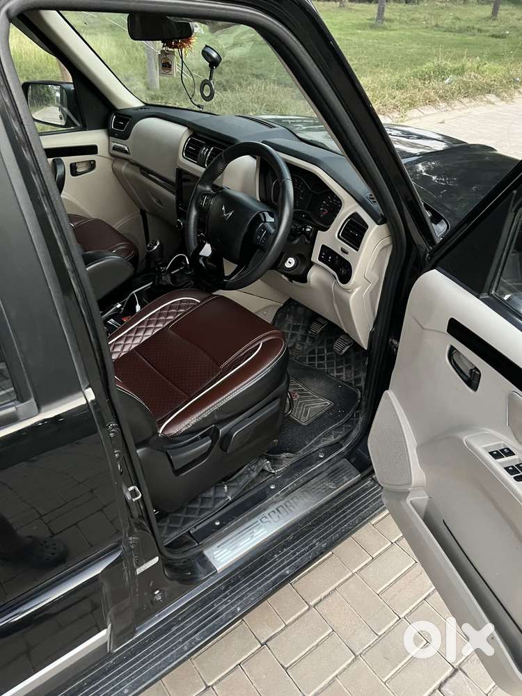 Mahindra Scorpio Classic 2.2 S 11 Mt 7 Str, 2023, Diesel