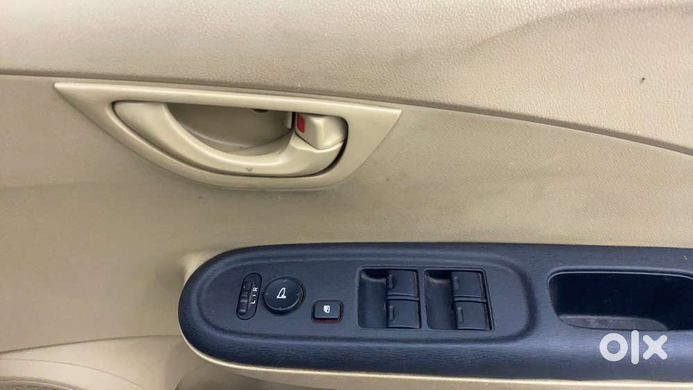 Honda Amaze 2013-2016 S At I-vtech, 2014, Petrol