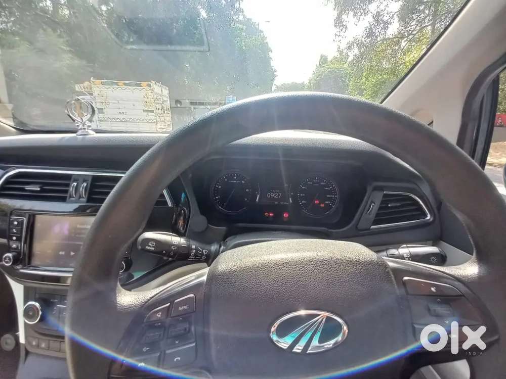 Mahindra Marazzo 2018