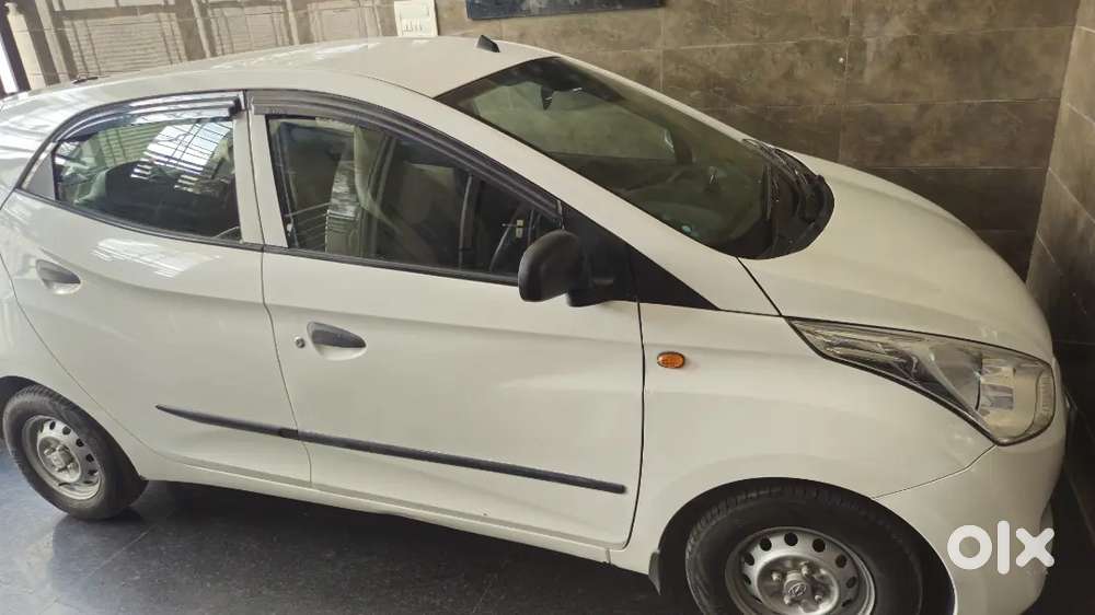 Hyundai Eon 2017 Teacher Driven Car