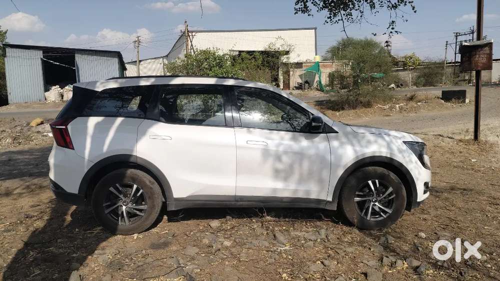 Mahindra Xuv700 2023 Diesel 98000 Km Driven