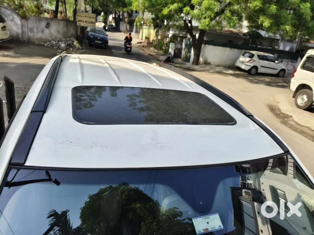 Mahindra Xuv500 2015