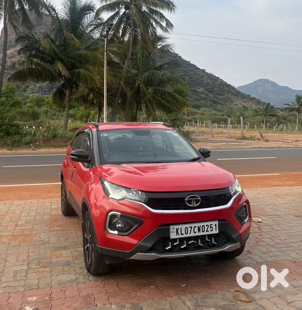 Tata Nexon Petrol Well Maintained