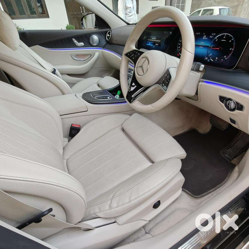 Mercedes E220d Exclusive Rear Recliner