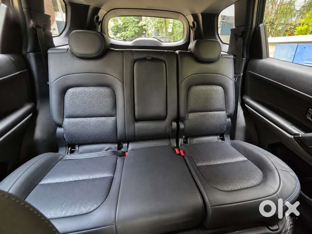 Tata Safari, 2022, Diesel