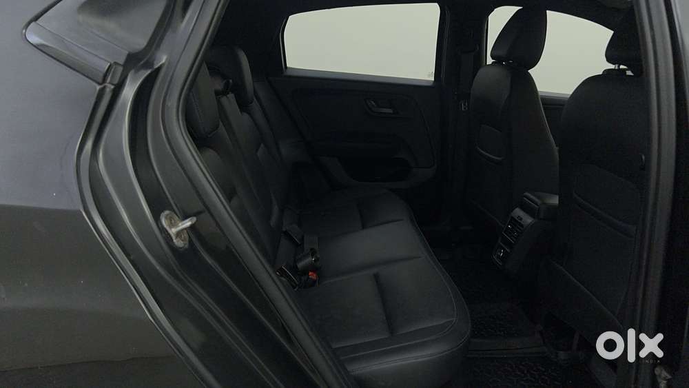 Tata Altroz 1.5 Xz Plus Diesel Dark Edition, 2022, Diesel