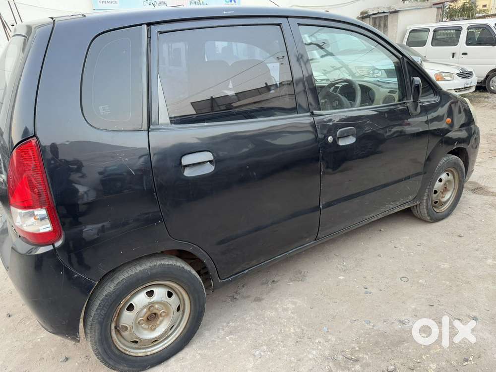 Maruti Suzuki Zen Estilo Lxi Bs Iv, 2010, Petrol