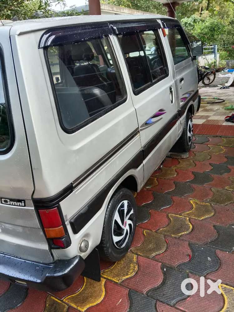 Maruti Suzuki Omni 2013 Petrol 70000 Km Driven
