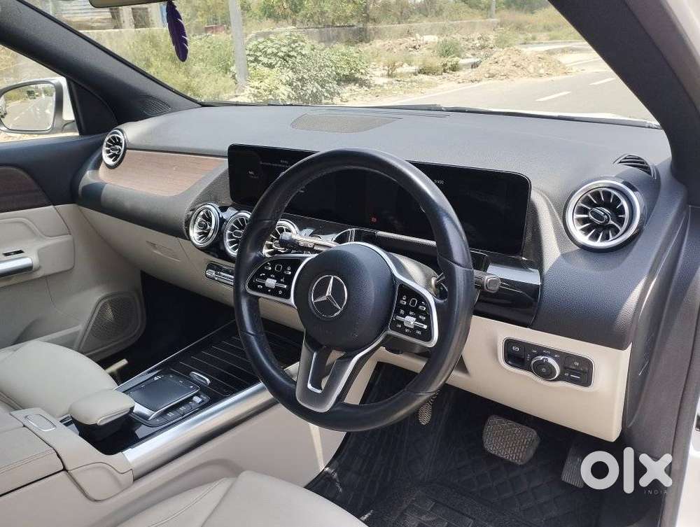 Mercedes-benz Gla 200, 2023, Petrol