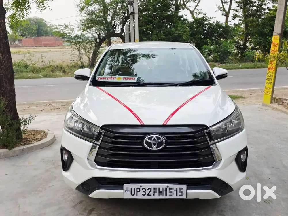Innova Crysta 2.4 G Mt 7 Seater