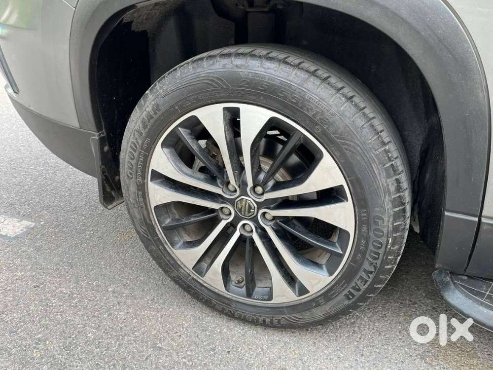 Mg Hector Plus 1.5 Sharp Turbo Cvt 6 Str, 2022, Petrol