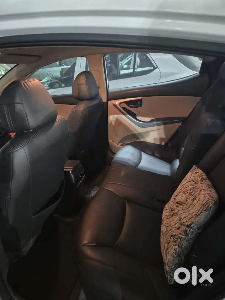 Hyundai Elantra 2013