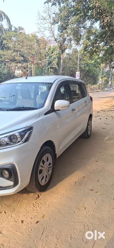 Maruti Suzuki Ertiga 1.5 Vxi, 2021, Petrol