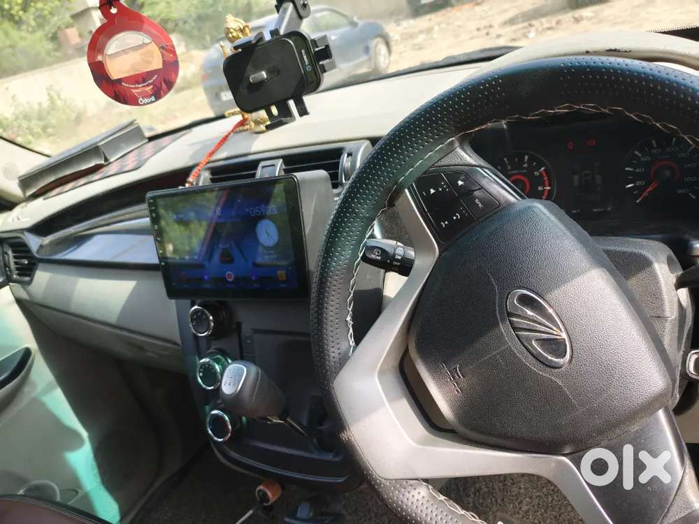 Mahindra Kuv 100 Top Model, Petrol & Cng, Both Key, New Tyre