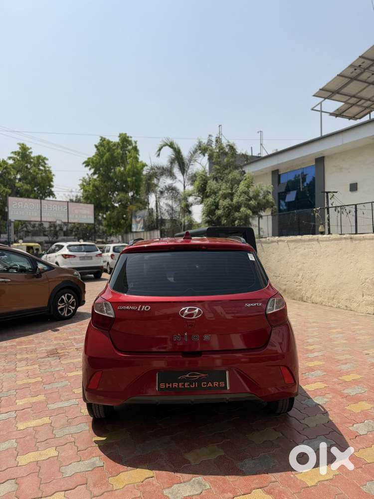 Hyundai Grand I10 Nios Sportz 1.2 Kappa Amt, 2020, Petrol