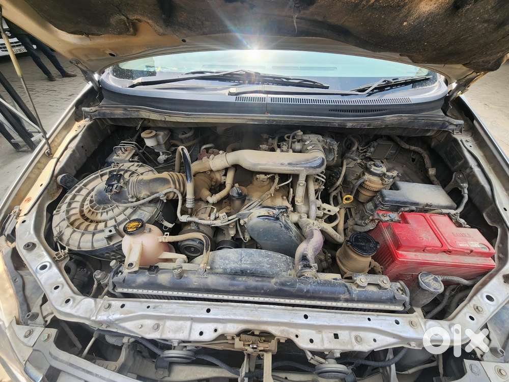 Toyota Innova 2.5 G (diesel) 8 Seater, 2015, Diesel