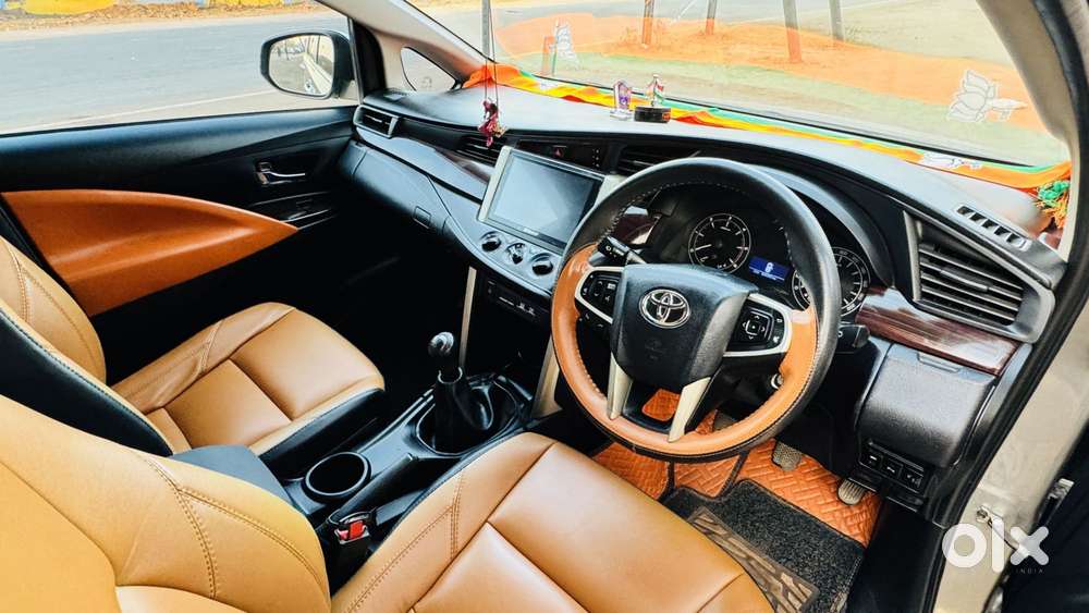 Toyota Innova Crysta 2.4 Gx Limited Edition 8 Str, 2018, Diesel