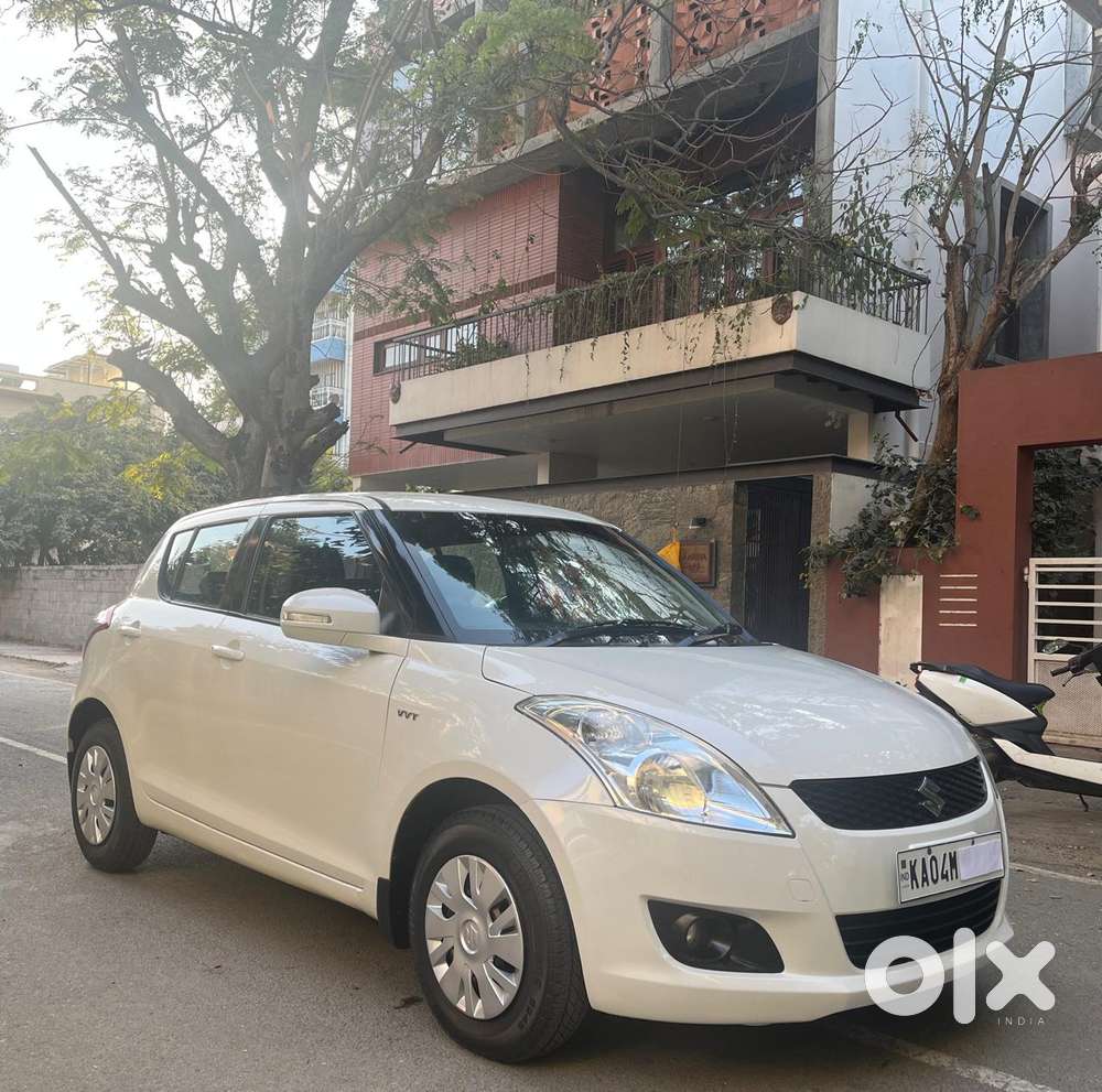 Maruti Suzuki Swift 1.2 Vxi (o), 2012, Petrol