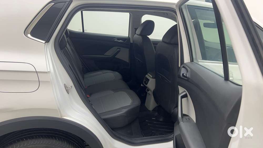 Skoda Kushaq Style 1.0l Tsi Mt, 2023, Petrol