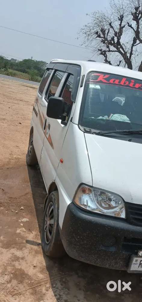 10000 चली हुई है गाड़ी