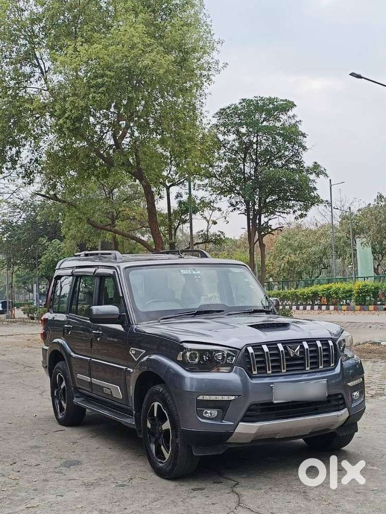 Mahindra Scorpio Classic 2.2 S 11 Mt 7 Str, 2022, Diesel